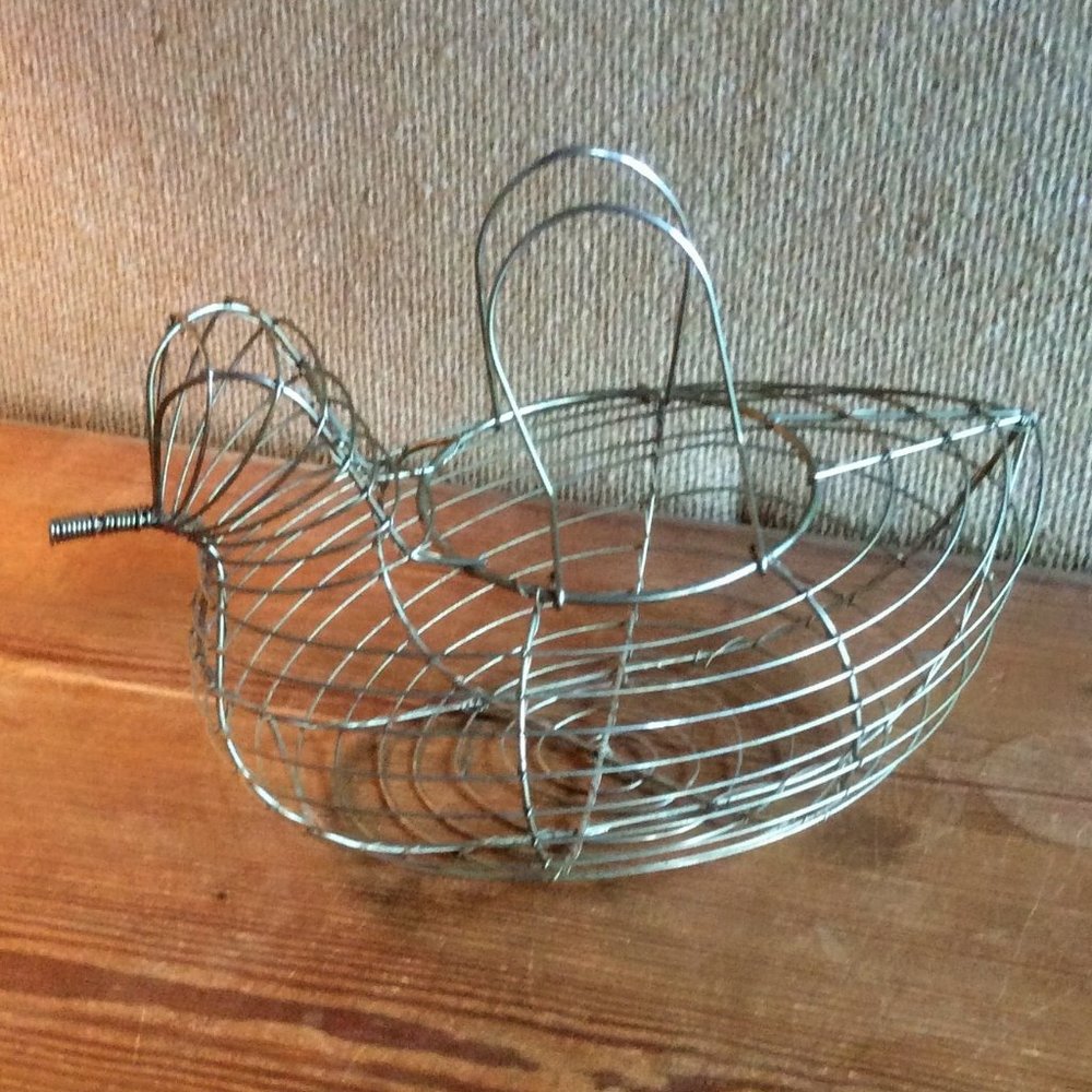Duck Bird Wire Basket Storage Organizer Rustic Farmhouse Decor